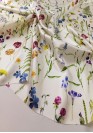 Атласный шелк с эластаном полевые цветы